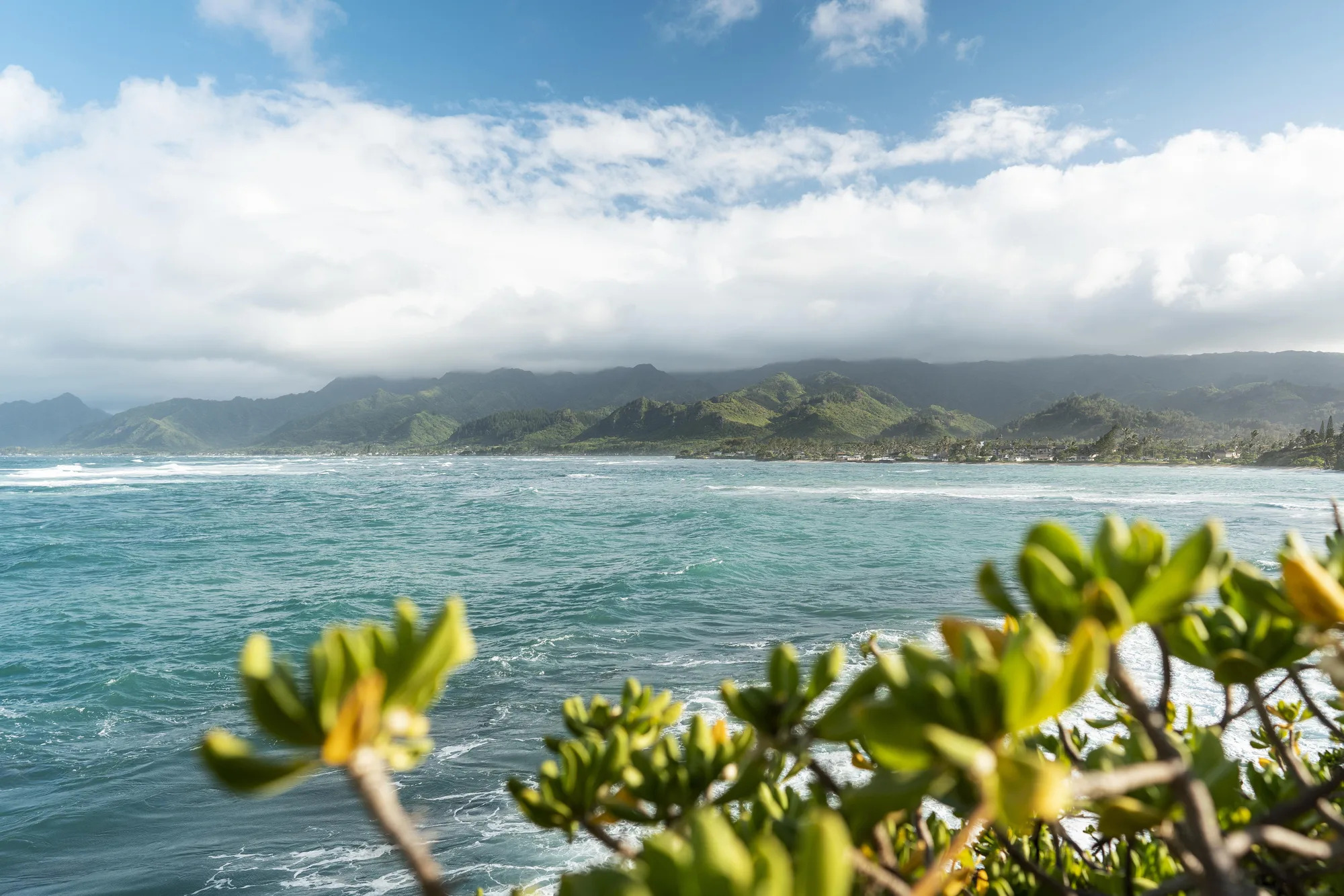 beautiful-hawaii-landscape-with-blue-sea
